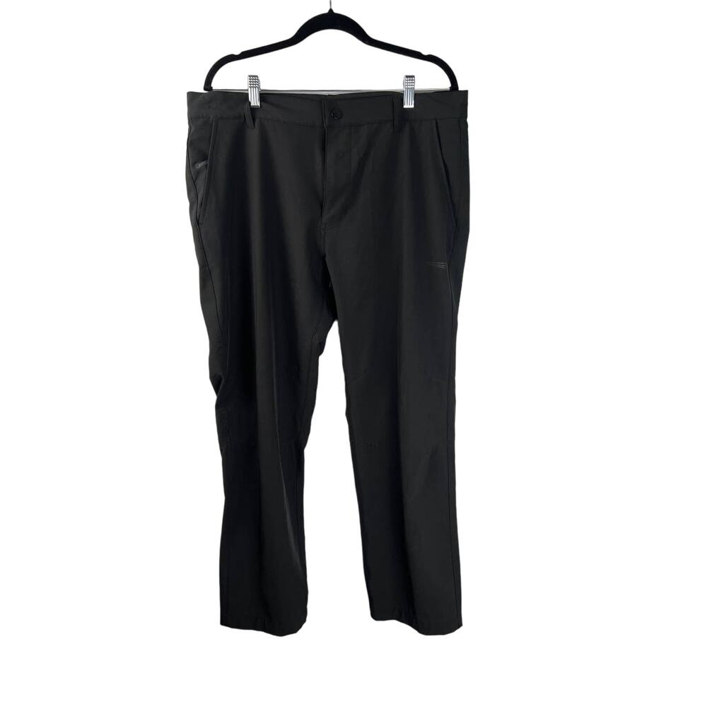 Men's Cooper Fit Pants Size Large